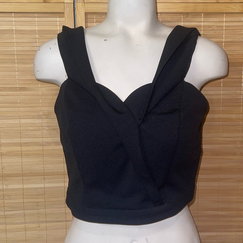 Speechless black sleeveless crop top bustier shirt woman’s size 11 EUC
